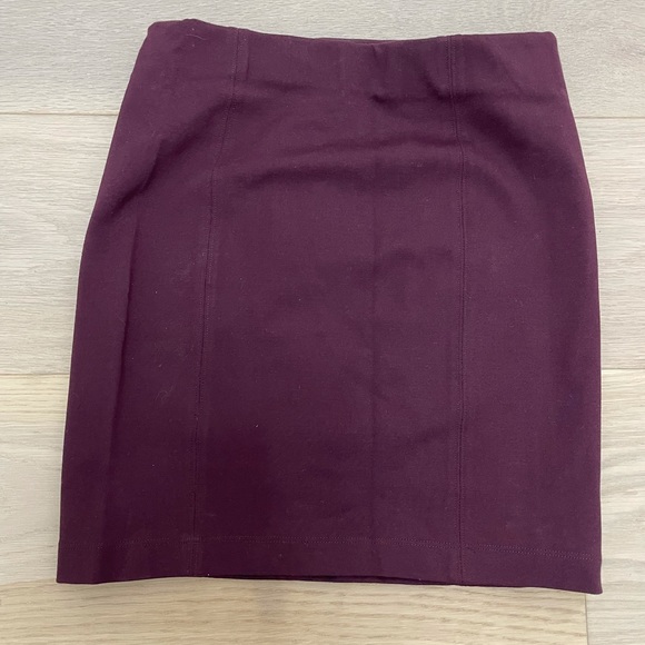 Burgundy Talula body on skirt, size Xs - Picture 1 of 5